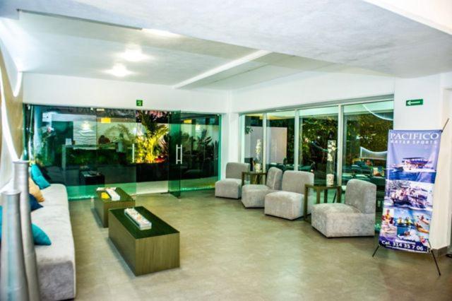 Hm Hotel مانزانيلو المظهر الخارجي الصورة